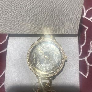 NEW MICHAEL KORS WATCH CHAIN GOLD TONE